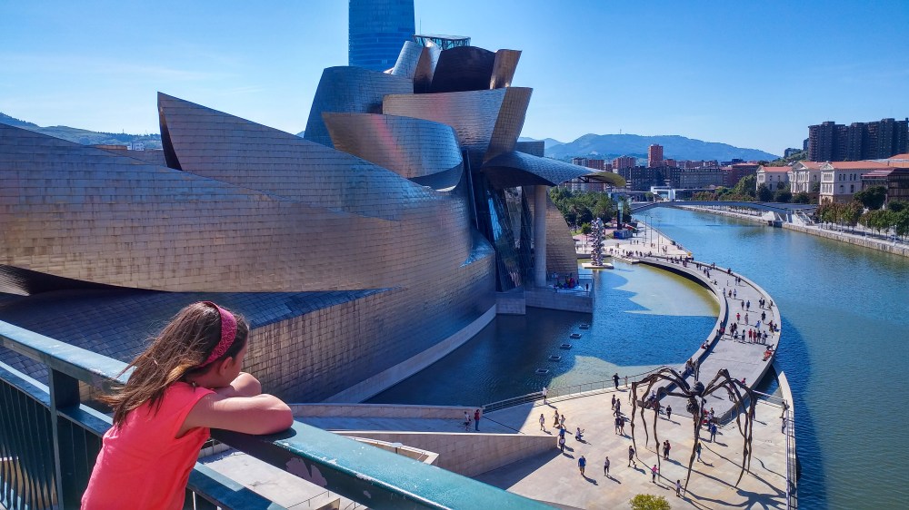 Guggenheim_Bilbao_0.jpg